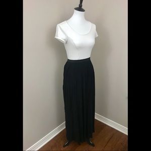 Lauren Conrad black and white dress